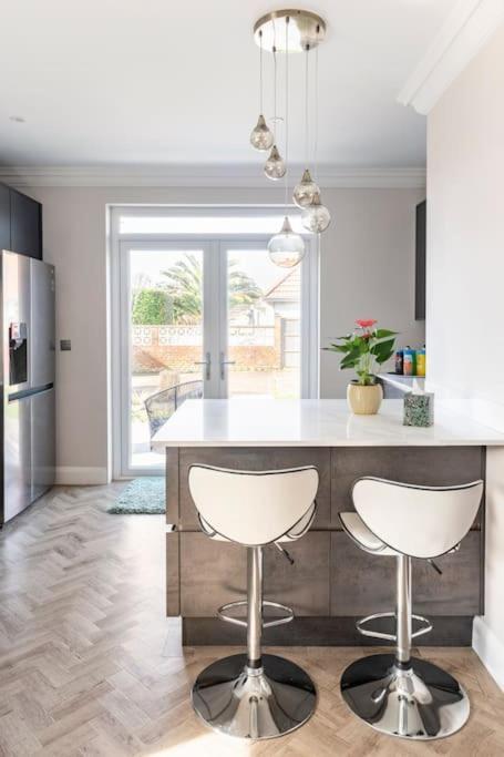 Home By The Sea In Rustington Extérieur photo